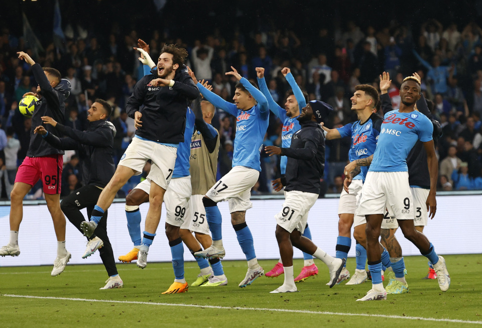 中超土帅成绩：韩鹏半程接手拿第5，曲刚半程接手未能保级（中超本土主帅战绩：韩鹏半程接手升至第5，曲刚半程执教未能保级）