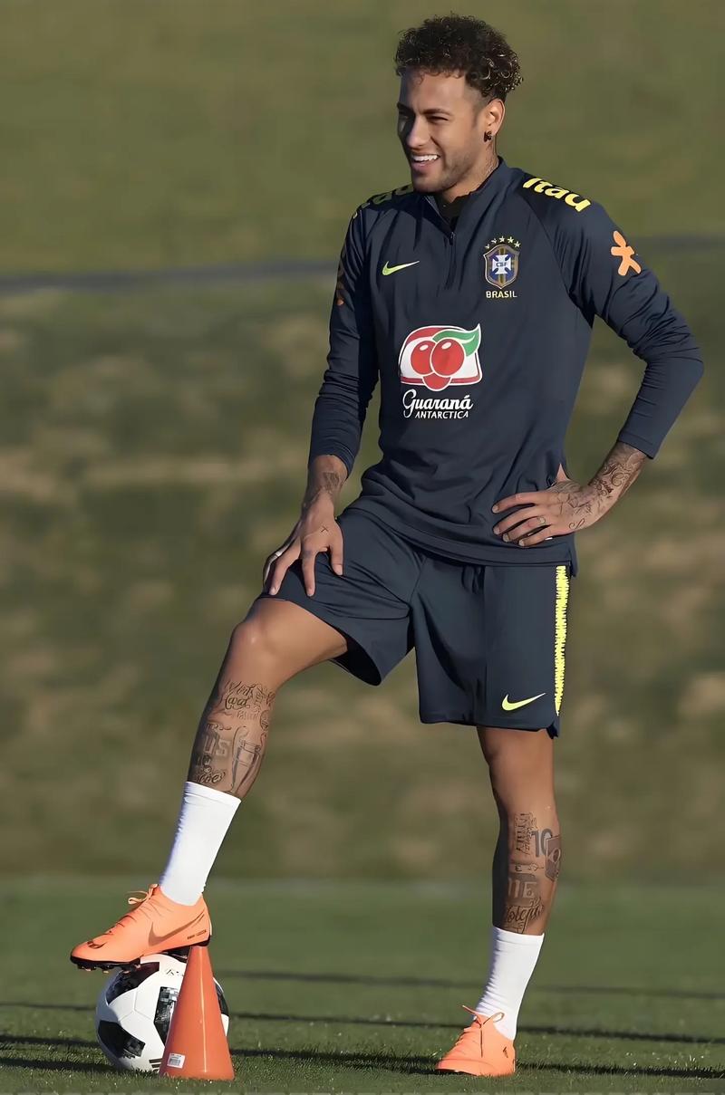 今天是北京时间2025年12月13日星期六,欢迎收看早报！（北京时间2025年12月13日（周六），早报为您播报！）