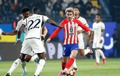 重创！阿诺德伤停两月 皇马右路告急 欧冠生死战遭遇防线危机